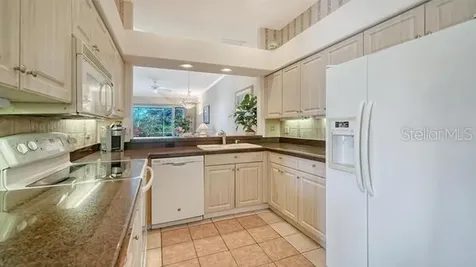 9559 Forest Hills Circle Sarasota FL 34238