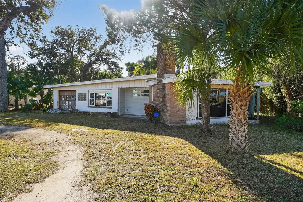 1630 Riverside Drive Daytona Beach FL 32117