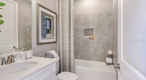 7767 Waning Moon Way Sarasota FL 34241