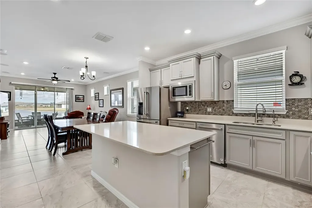 5503 Blue Crush Bend Land O Lakes FL 34638