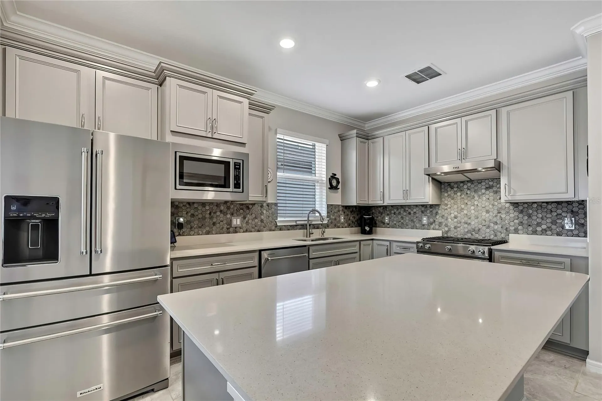 5503 Blue Crush Bend Land O Lakes FL 34638