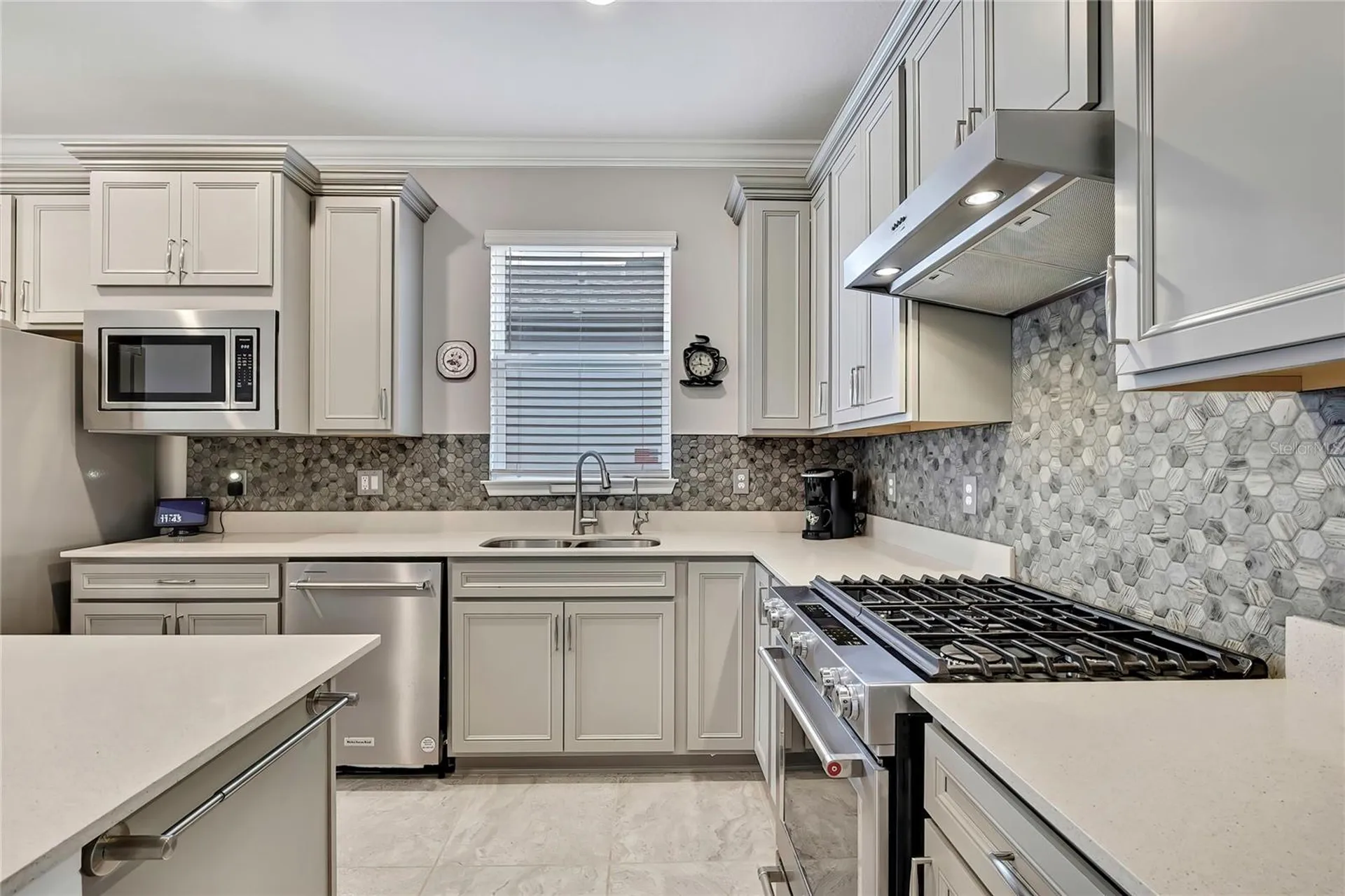 5503 Blue Crush Bend Land O Lakes FL 34638