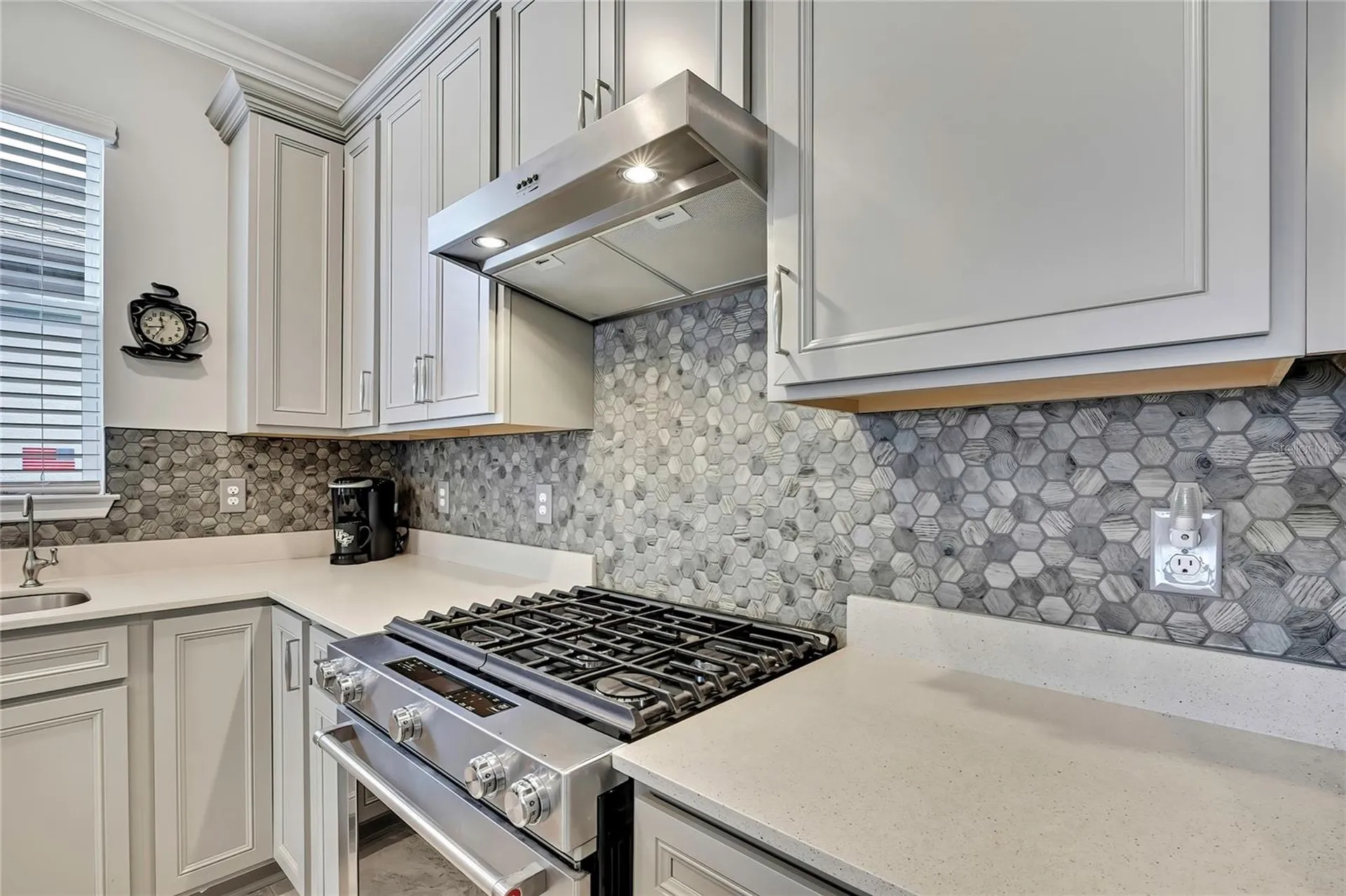 5503 Blue Crush Bend Land O Lakes FL 34638