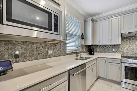 5503 Blue Crush Bend Land O Lakes FL 34638