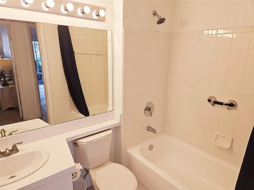 850 S Tamiami Trail Sarasota FL 34236