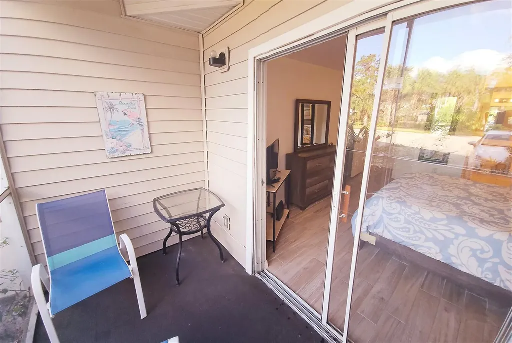 850 S Tamiami Trail Sarasota FL 34236