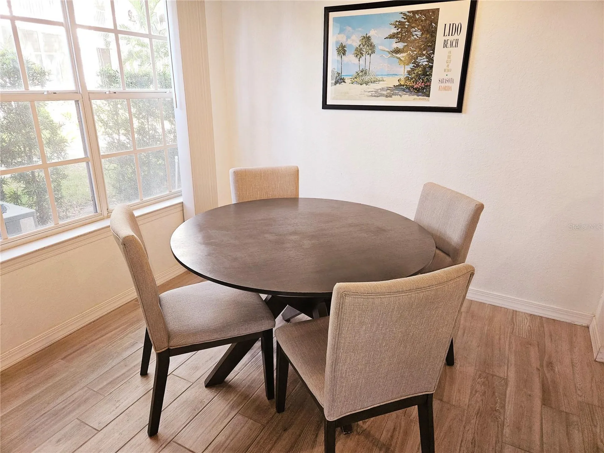 850 S Tamiami Trail Sarasota FL 34236
