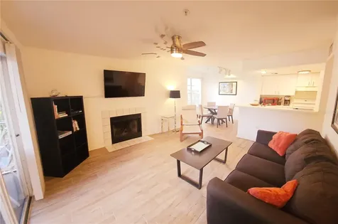 850 S Tamiami Trail Sarasota FL 34236