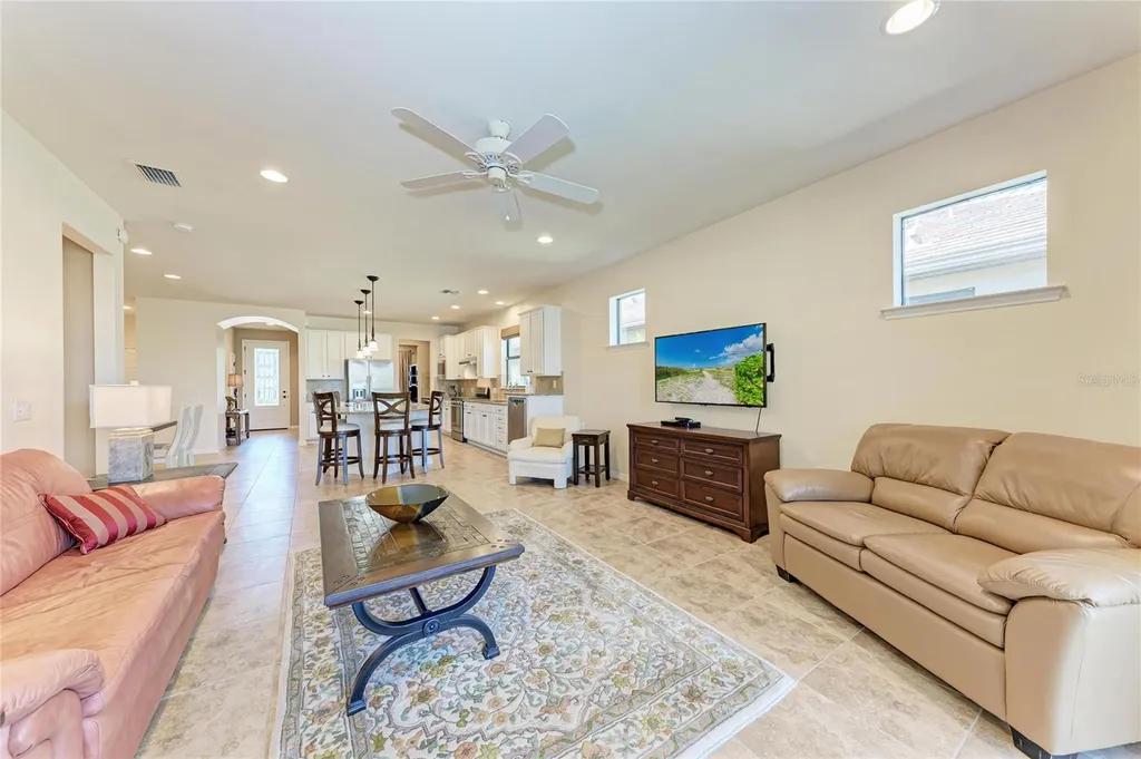 5381 Sundew Drive Sarasota FL 34238