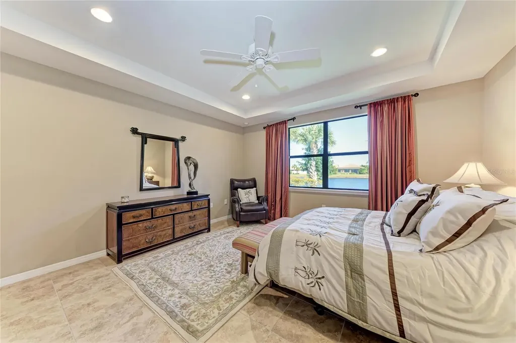 5381 Sundew Drive Sarasota FL 34238