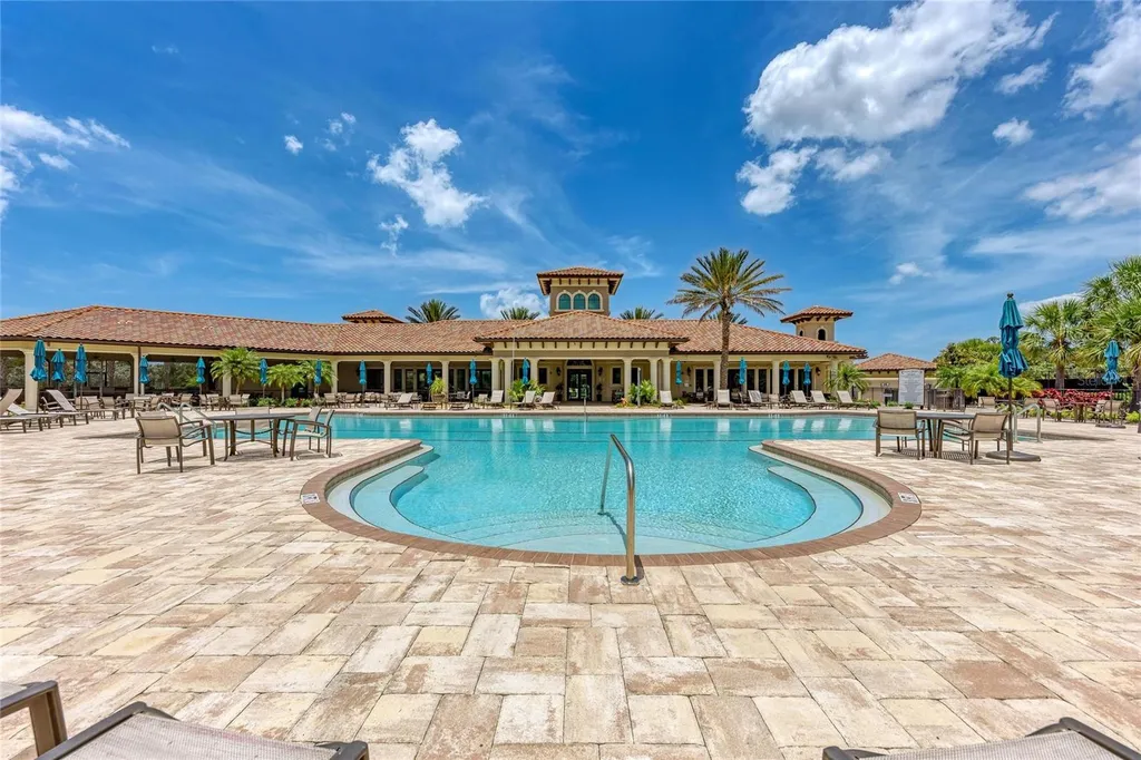 5381 Sundew Drive Sarasota FL 34238