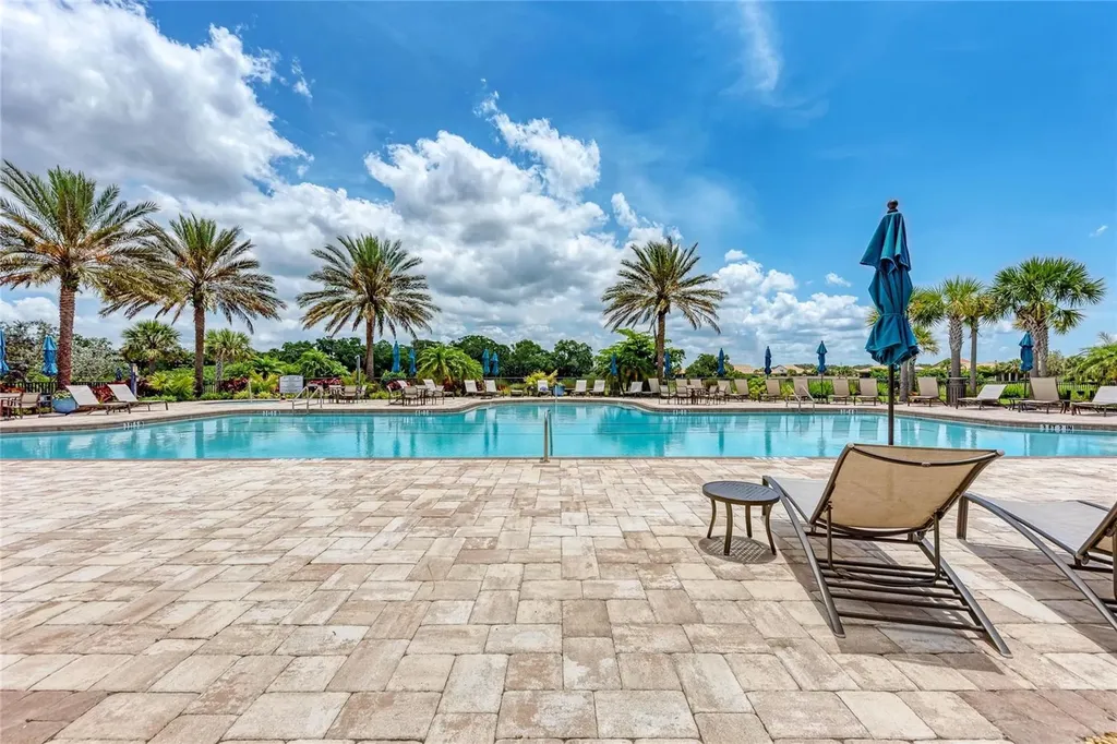 5381 Sundew Drive Sarasota FL 34238
