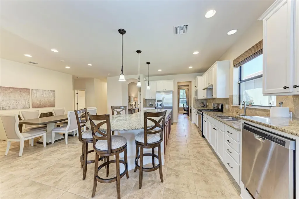 5381 Sundew Drive Sarasota FL 34238