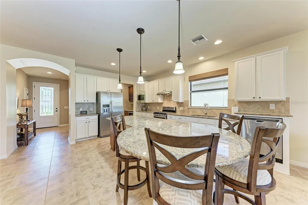 5381 Sundew Drive Sarasota FL 34238