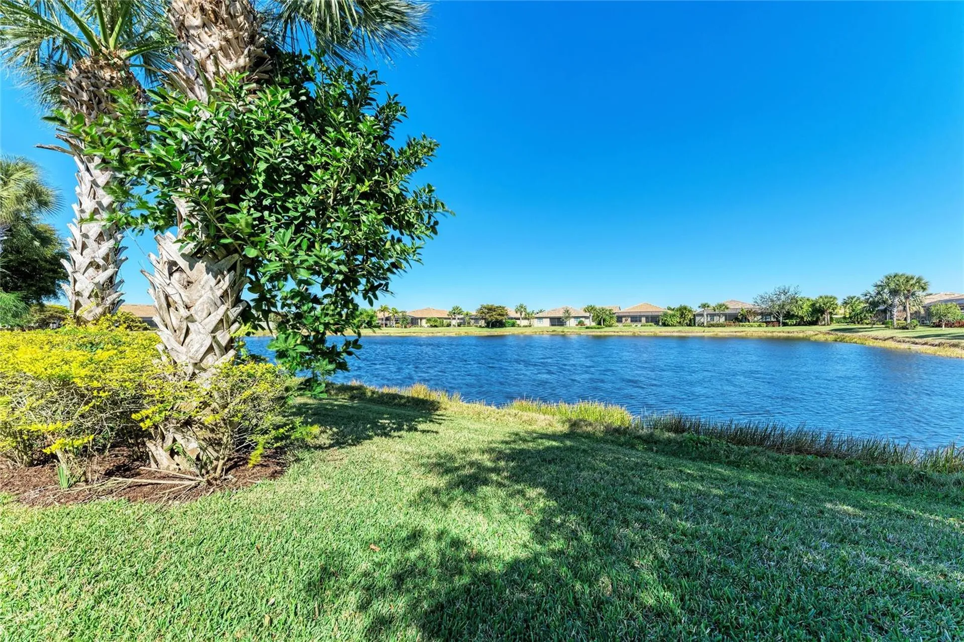5381 Sundew Drive Sarasota FL 34238
