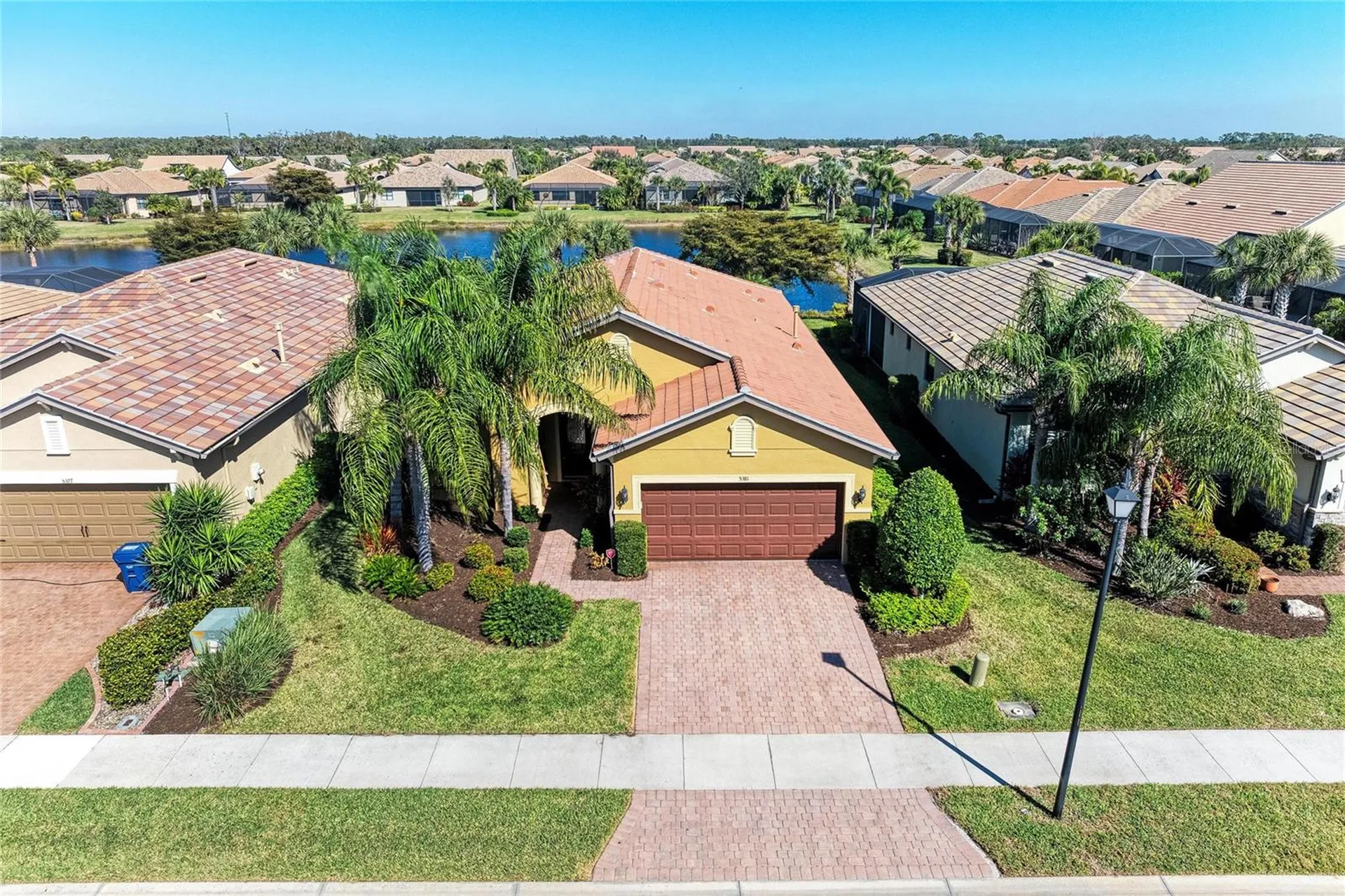 5381 Sundew Drive Sarasota FL 34238