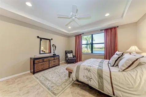 5381 Sundew Drive Sarasota FL 34238