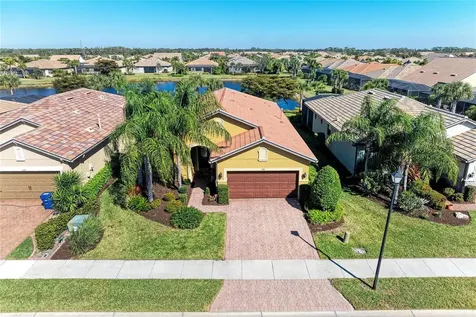 5381 Sundew Drive Sarasota FL 34238