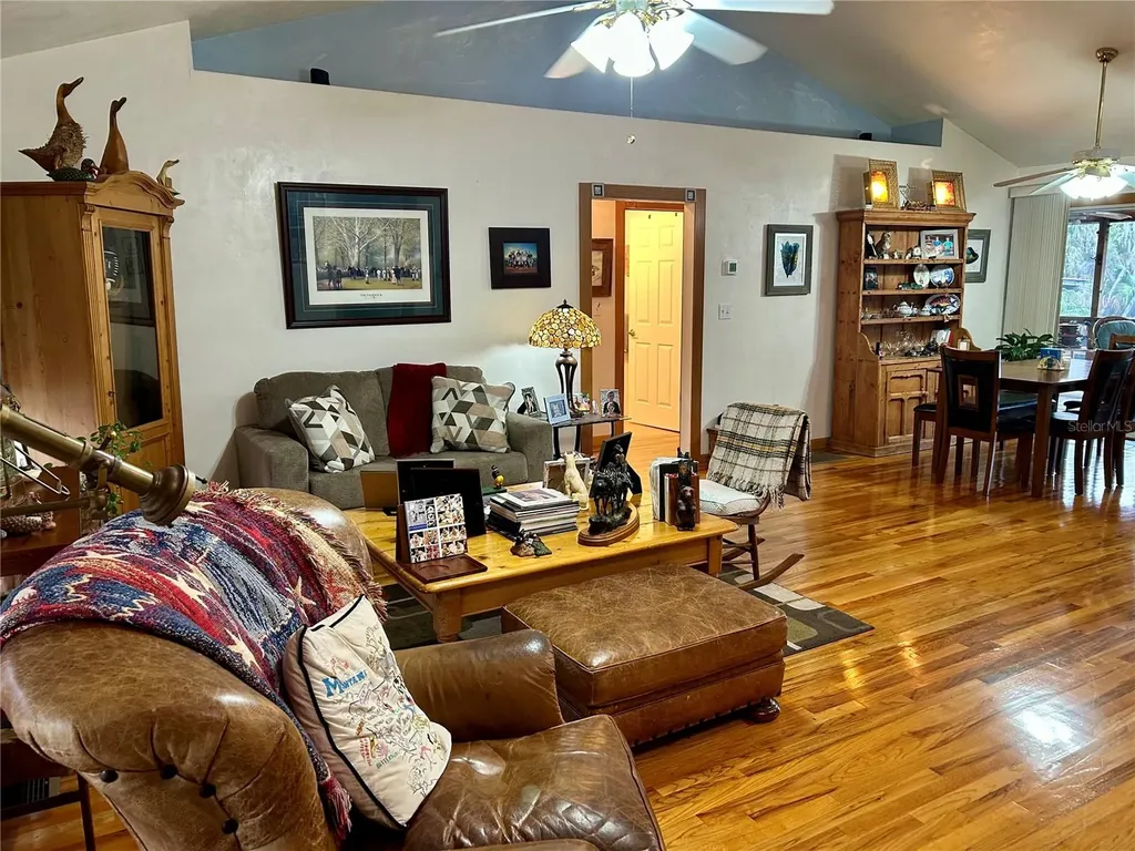 55730 Holiday Circle Astor FL 32102