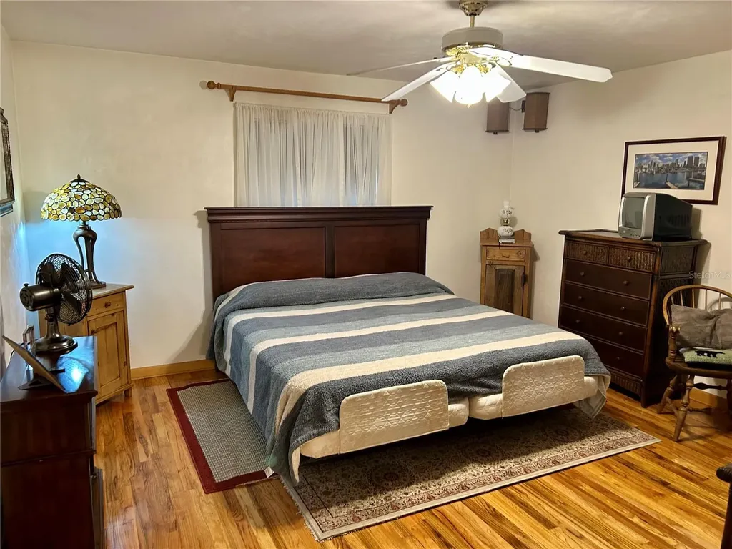 55730 Holiday Circle Astor FL 32102