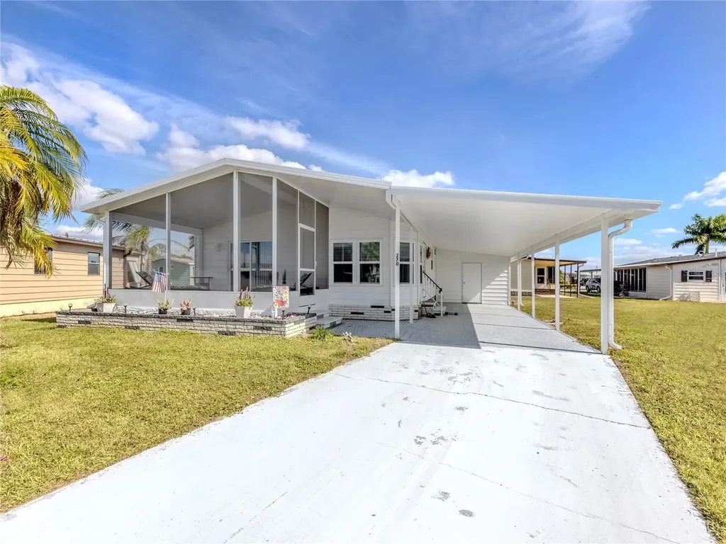 270 Captains Court North Port FL 34287