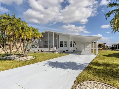 270 Captains Court North Port FL 34287