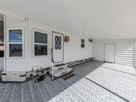 270 Captains Court North Port FL 34287