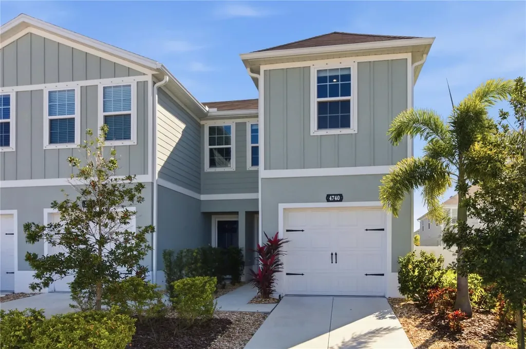 4740 Old Blush Street Bradenton FL 34211
