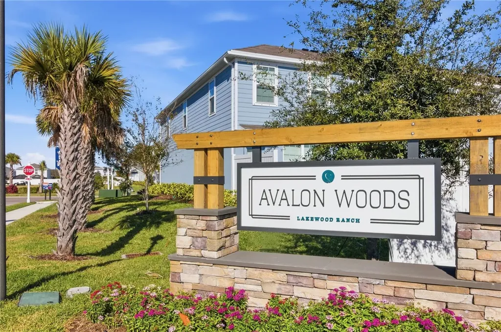 4740 Old Blush Street Bradenton FL 34211