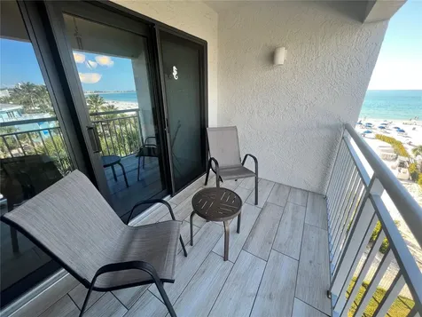 1001 Point Of Rocks Road Sarasota FL 34242