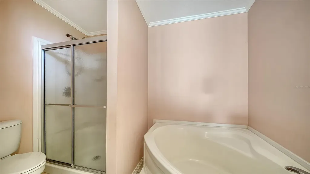 112 Oakwood Boulevard W Sarasota FL 34237