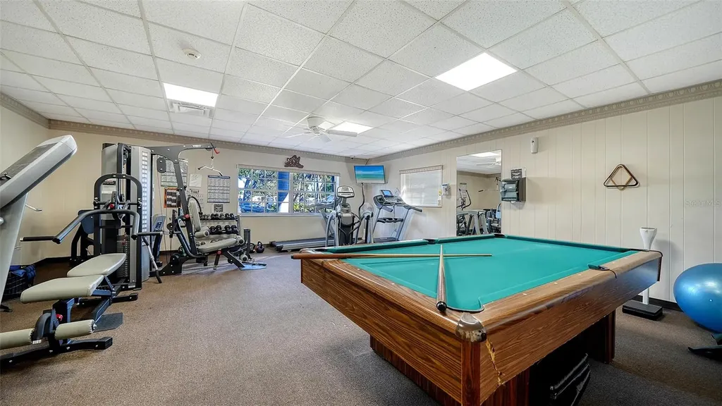 112 Oakwood Boulevard W Sarasota FL 34237