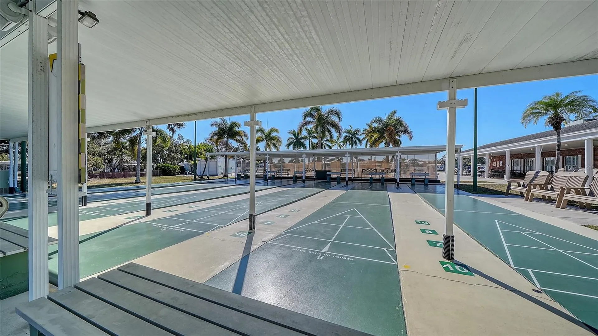 112 Oakwood Boulevard W Sarasota FL 34237