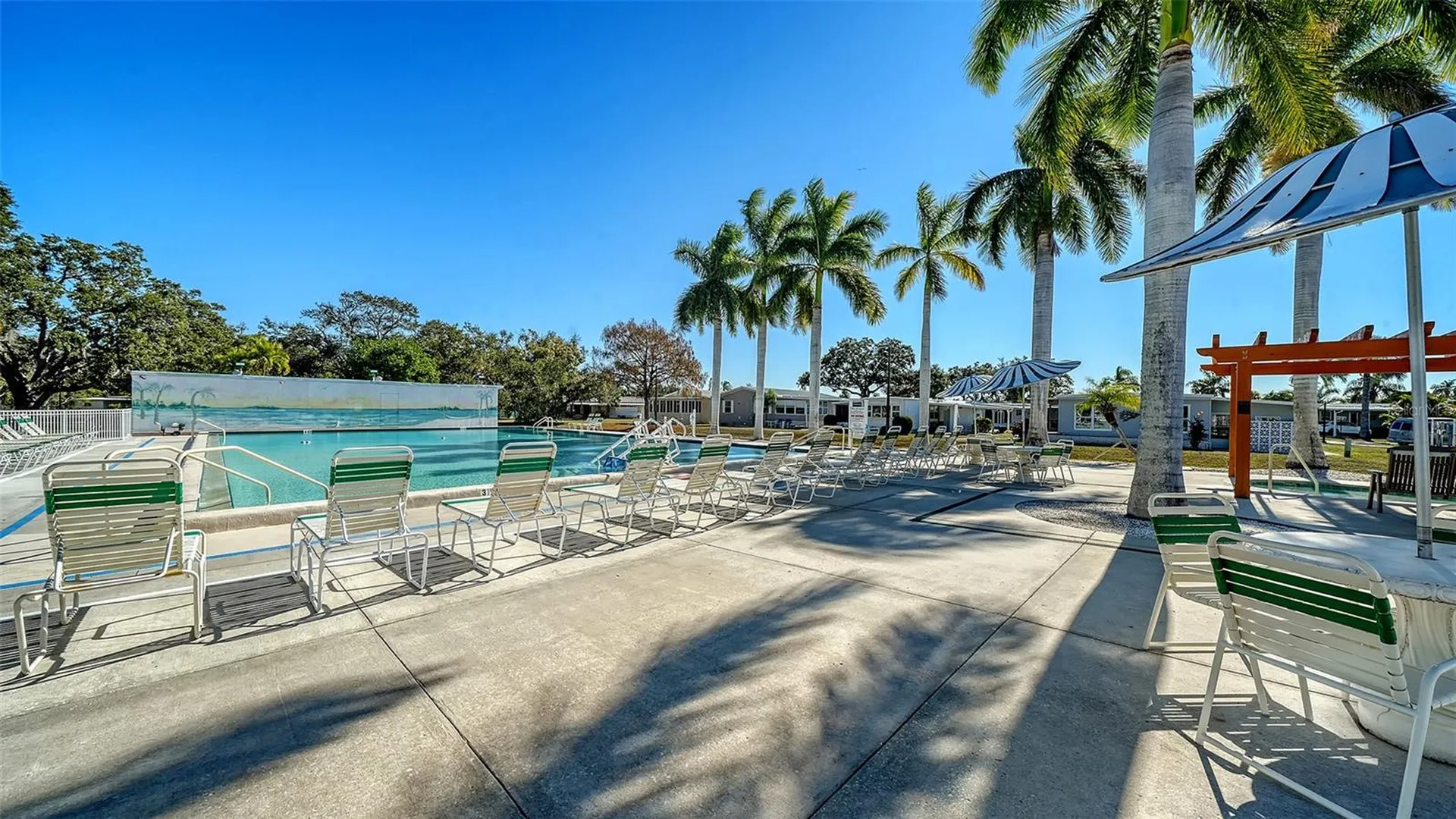 112 Oakwood Boulevard W Sarasota FL 34237