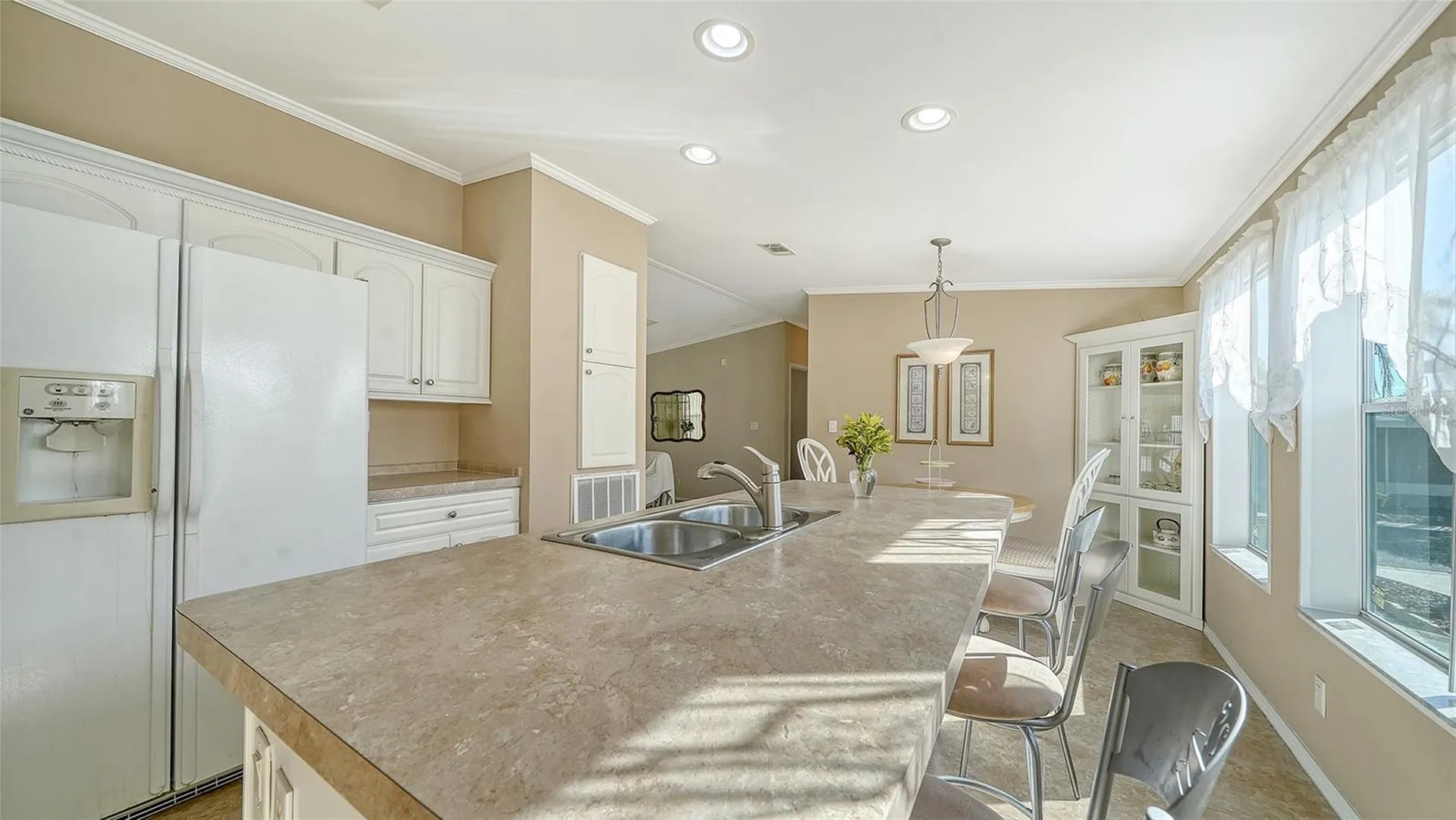 112 Oakwood Boulevard W Sarasota FL 34237