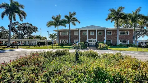 112 Oakwood Boulevard W Sarasota FL 34237