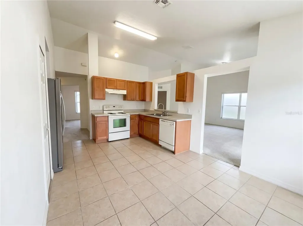 3 W 18th Street Apopka FL 32703