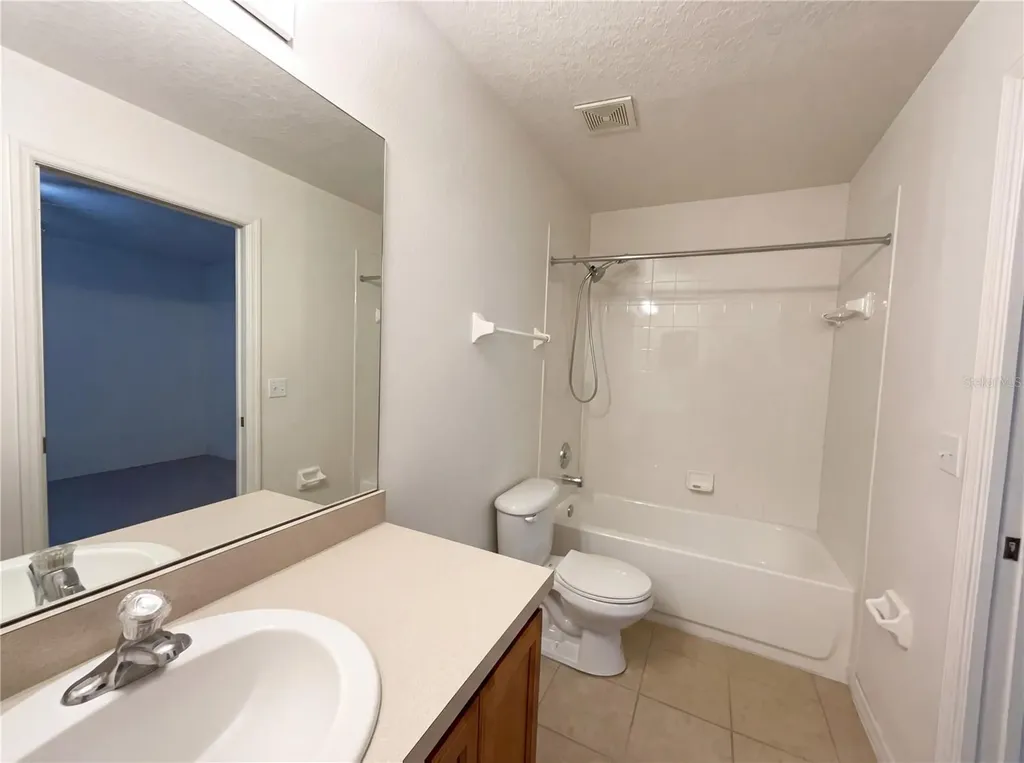 3 W 18th Street Apopka FL 32703