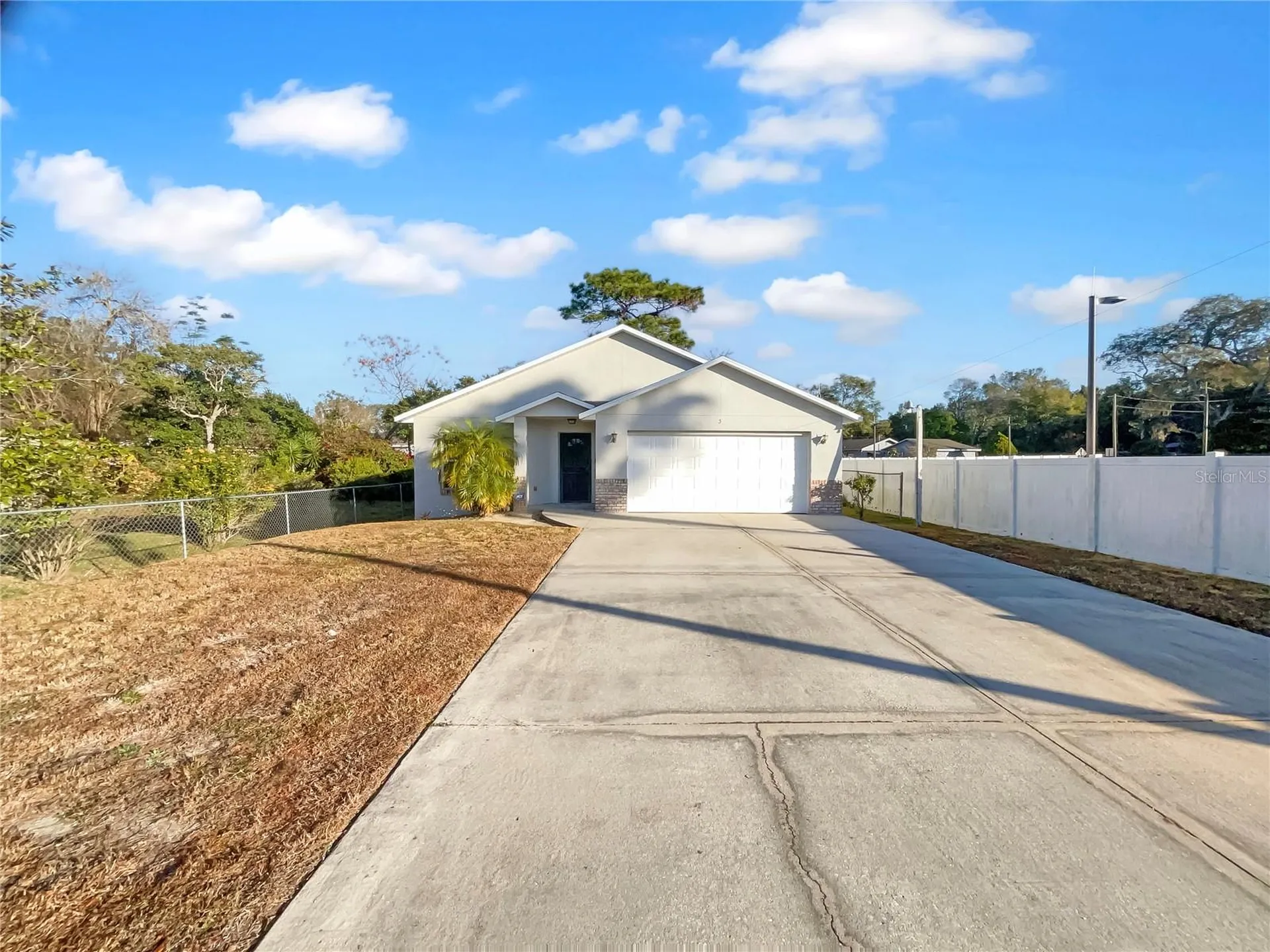3 W 18th Street Apopka FL 32703