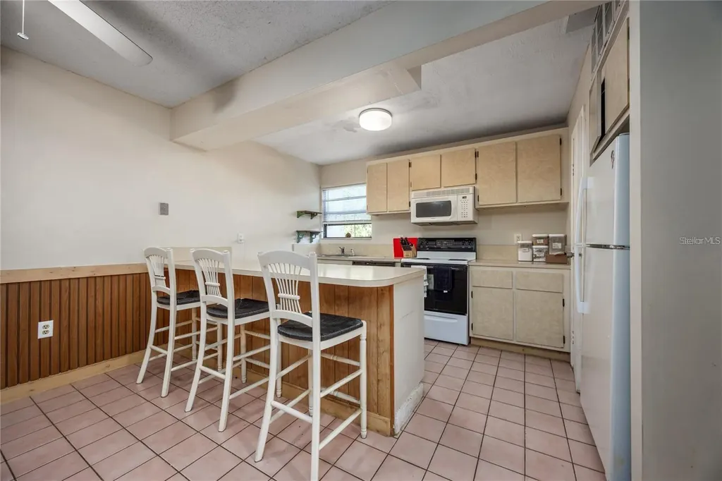 2811 SW Archer Road Gainesville FL 32608
