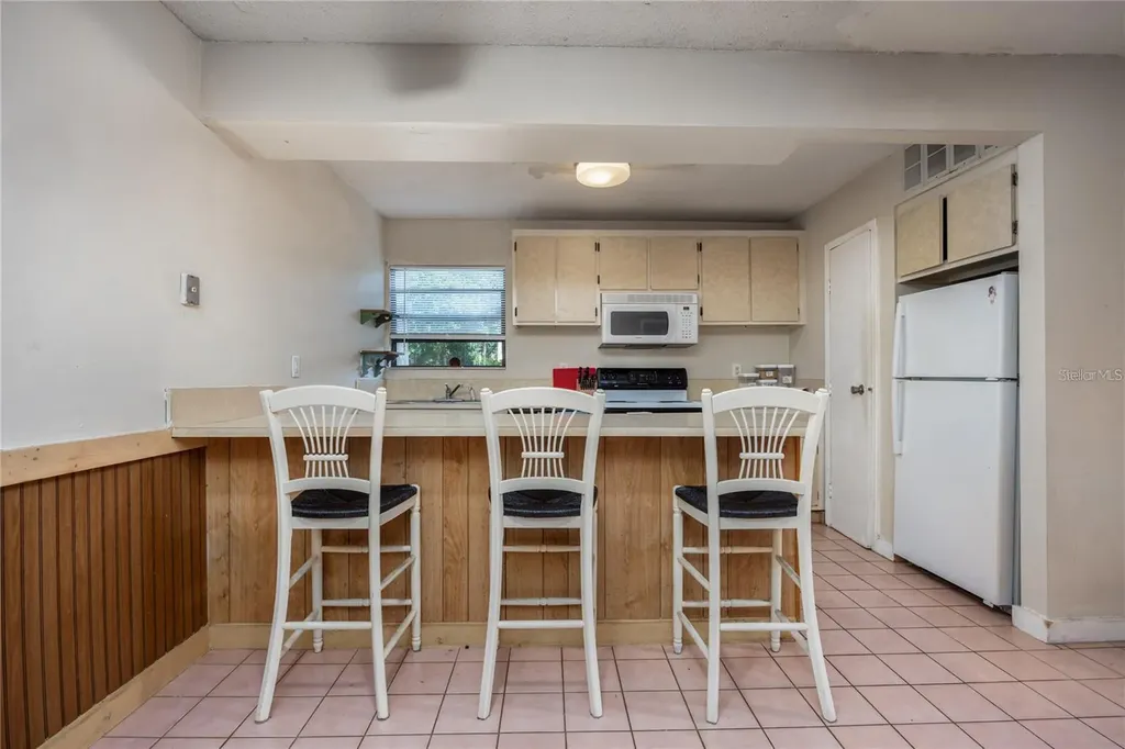 2811 SW Archer Road Gainesville FL 32608