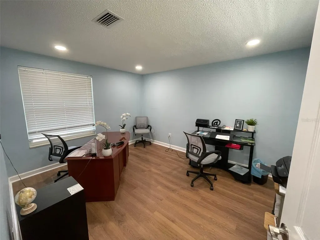 5741 9th Avenue N St Petersburg FL 33710