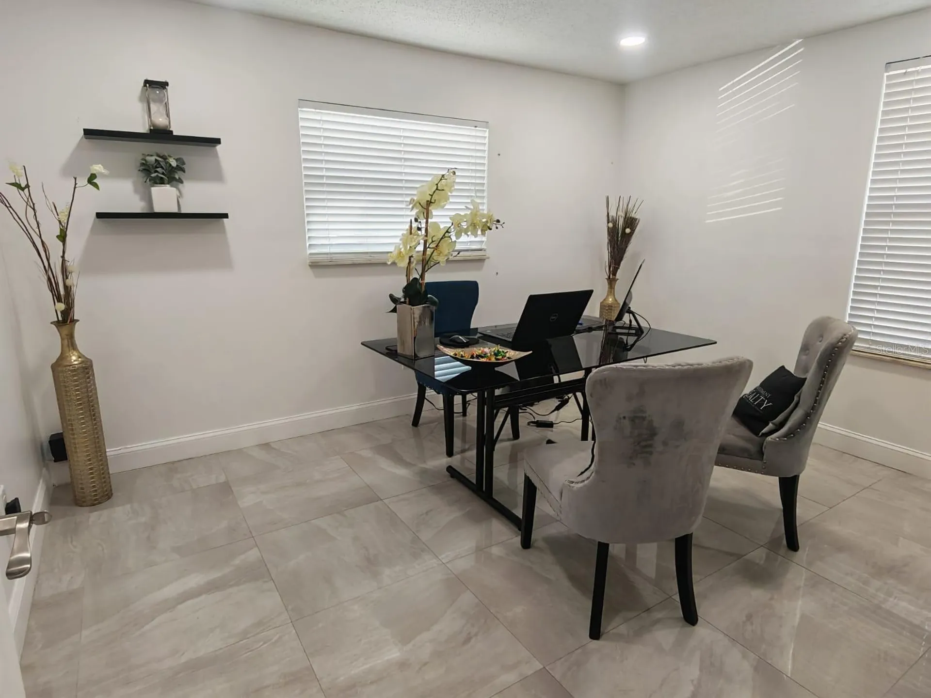 5741 9th Avenue N St Petersburg FL 33710