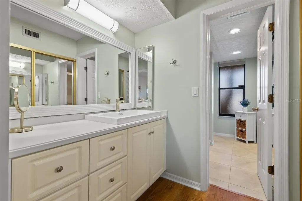 3736 SE 12th Avenue Cape Coral FL 33904