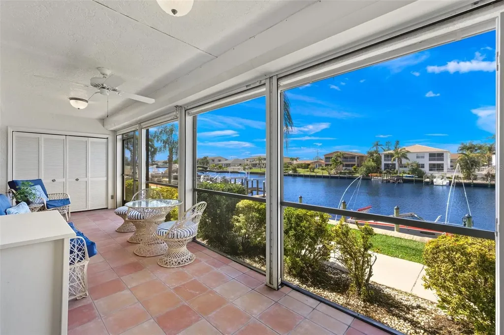3736 SE 12th Avenue Cape Coral FL 33904