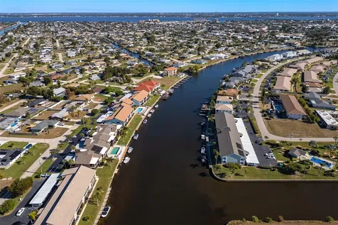 3736 SE 12th Avenue Cape Coral FL 33904