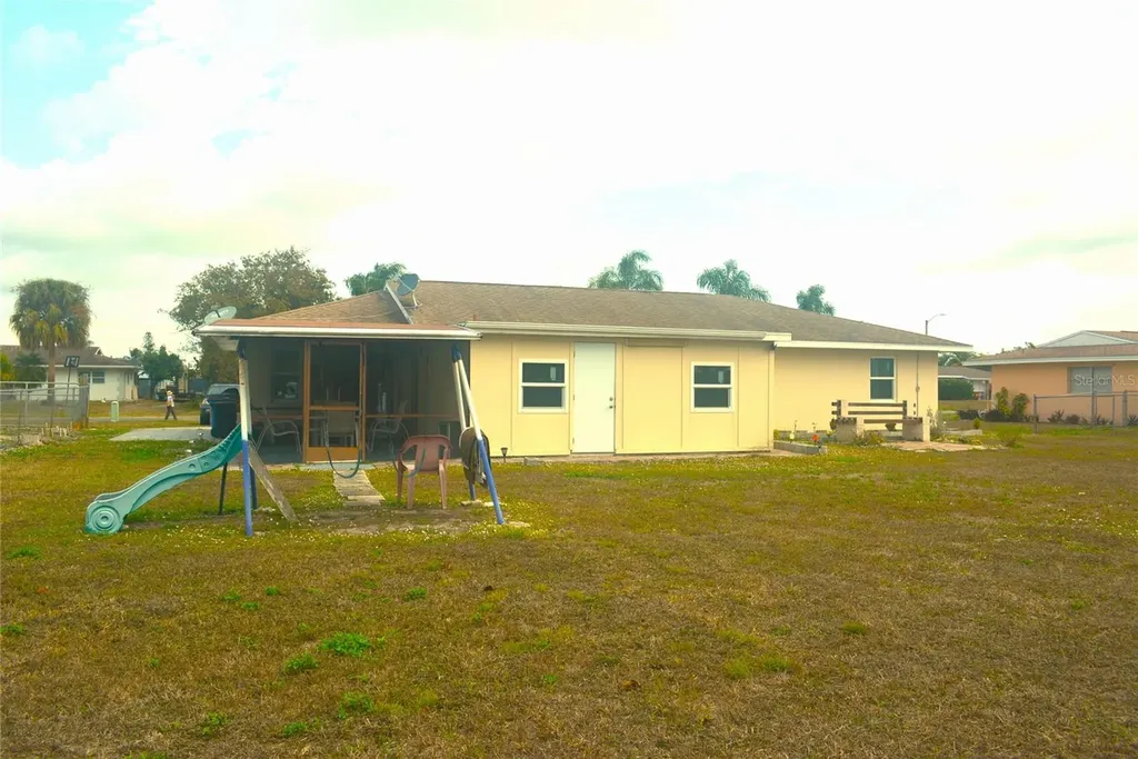 1410 Alwynne Drive Lehigh Acres FL 33936