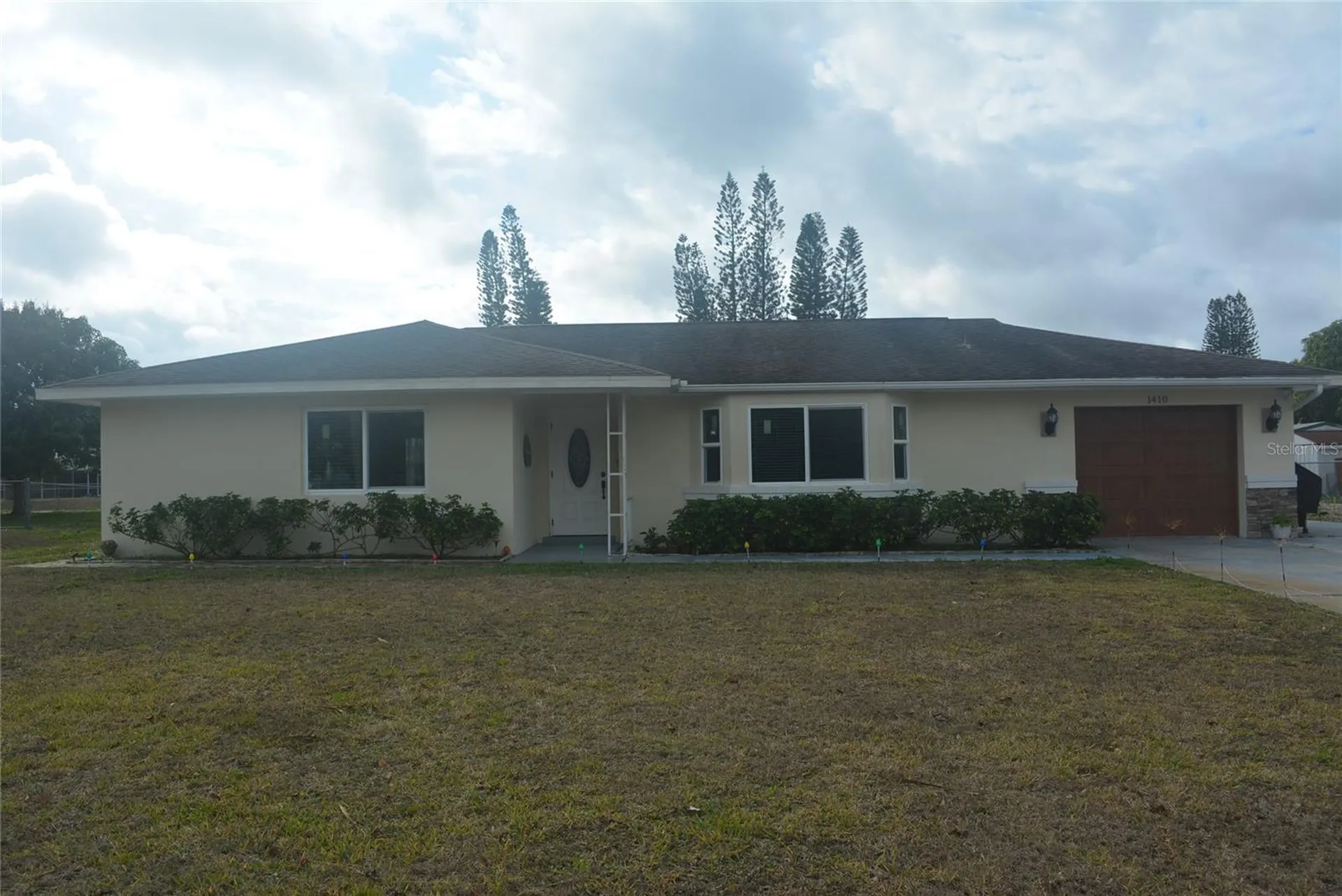 1410 Alwynne Drive Lehigh Acres FL 33936