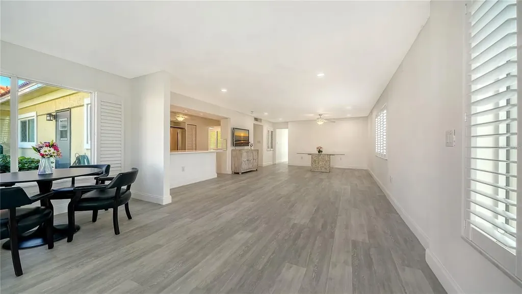 4750 Gulf Of Mexico Drive Longboat Key FL 34228