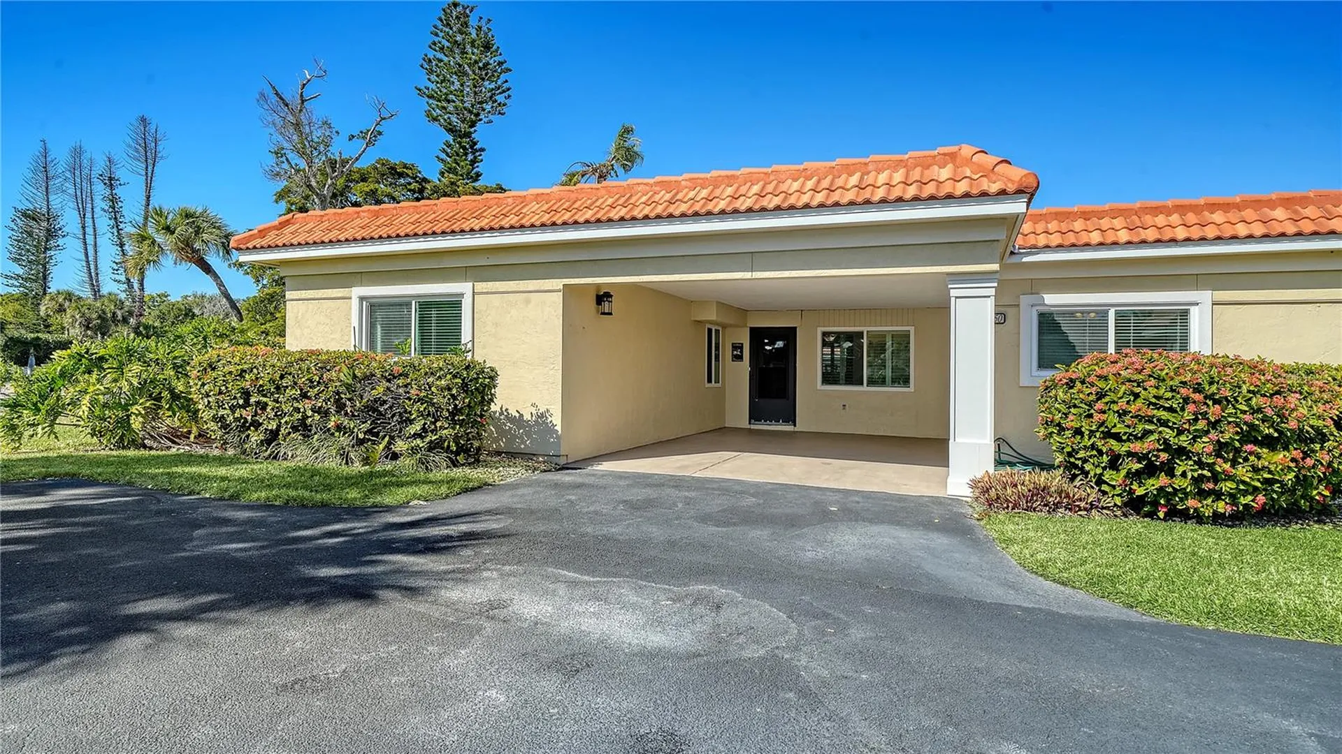 4750 Gulf Of Mexico Drive Longboat Key FL 34228
